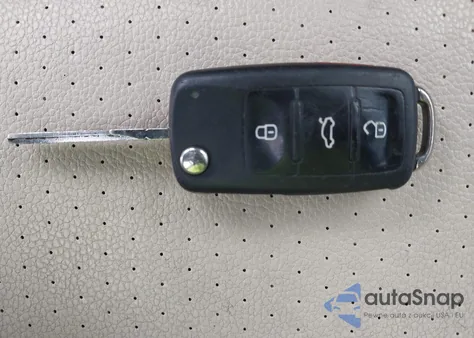 2014 Volkswagen Jetta 2.0L Tdi from USA, damaged, VIN 3VW3L7AJ8EM352748